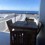 Ocean House Apartment